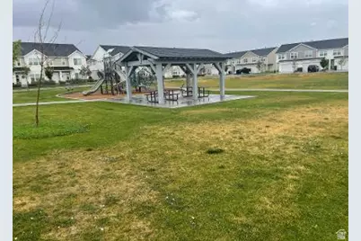 947 N 960 W, Tremonton, UT 84337 - Photo 23