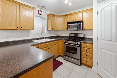 3561 E Rock Creek Rd #4, Eagle Mountain, UT 84005 - Photo 9