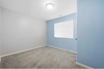 3561 E Rock Creek Rd #4, Eagle Mountain, UT 84005 - Photo 17
