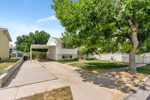 4428 S Red Cherry Cir, West Valley, UT 84120 - Photo 27