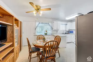 4428 S Red Cherry Cir, West Valley, UT 84120 - Photo 7