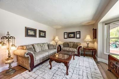 3819 W Owensboro Dr S, West Jordan, UT 84084 - Photo 5