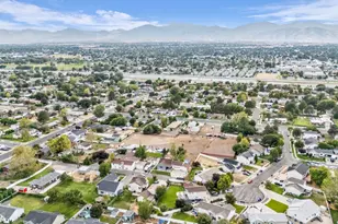 3522 W 4850 S, Taylorsville, UT 84129 - Photo 25