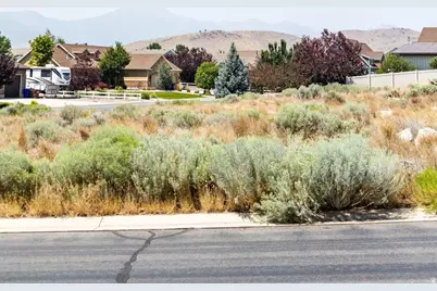 9330 N Horizon Dr, Eagle Mountain, UT 84005 - Photo 21