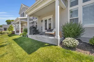 9246 S Rose Cottage Way E, Sandy, UT 84094 - Photo 29
