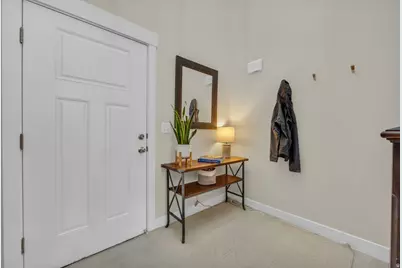9246 S Rose Cottage Way E, Sandy, UT 84094 - Photo 11