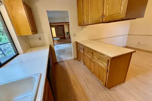 2197 S Bountiful Blvd, Bountiful, UT 84010 - Photo 21
