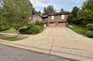 2197 S Bountiful Blvd, Bountiful, UT 84010 - Photo 7