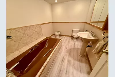 2197 S Bountiful Blvd, Bountiful, UT 84010 - Photo 51