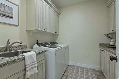 4095 S Jupiter Dr E, Millcreek, UT 84124 - Photo 67