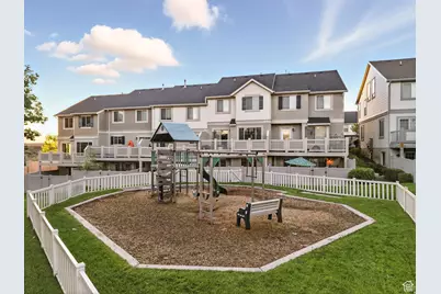 2075 W 1100 N, Provo, UT 84604 - Photo 27