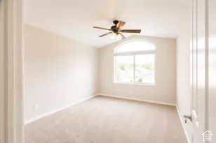 1621 N Pages Pl, Bountiful, UT 84010 - Photo 17