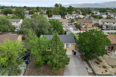 3338 W 5620 S, Taylorsville, UT 84129 - Photo 23