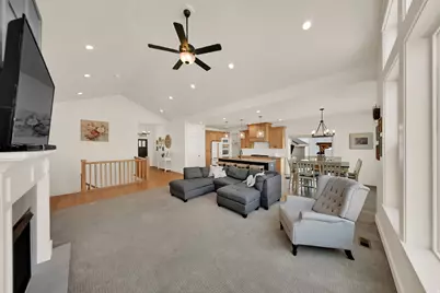 1686 N Emerald Dr, Layton, UT 84040 - Photo 9