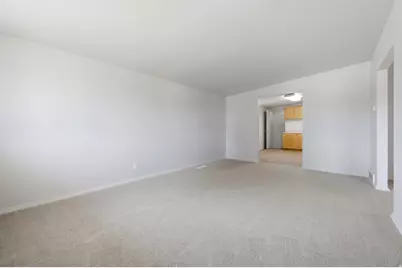 718 E 800 N, Ogden, UT 84404 - Photo 7
