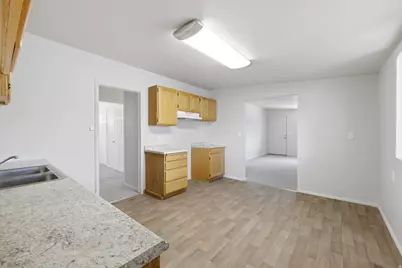 718 E 800 N, Ogden, UT 84404 - Photo 9