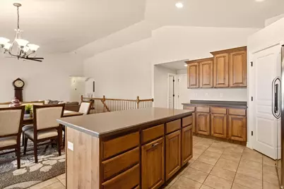 479 W 3500 N, Pleasant View, UT 84414 - Photo 13