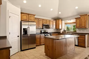 479 W 3500 N, Pleasant View, UT 84414 - Photo 11