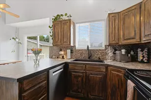 2131 N 850 W, Clinton, UT 84015 - Photo 5