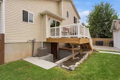 2131 N 850 W, Clinton, UT 84015 - Photo 33