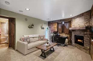 2131 N 850 W, Clinton, UT 84015 - Photo 17