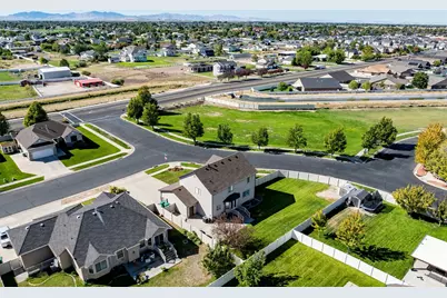 4464 S 3475 W, West Haven, UT 84401 - Photo 49