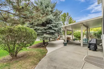 5044 W Copper Meadow Ln S, West Jordan, UT 84081 - Photo 31