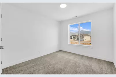 526 W 1875 N, Harrisville, UT 84404 - Photo 11