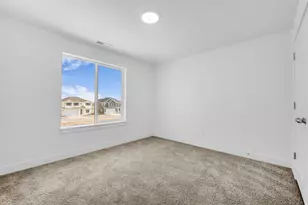 526 W 1875 N, Harrisville, UT 84404 - Photo 9