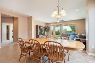 2646 E Spring Dr, Washington, UT 84780 - Photo 13