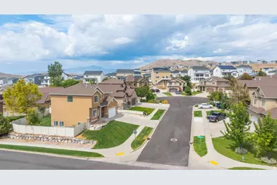 581 W Crenshaw Ct N, Saratoga Springs, UT 84045 - Photo 29