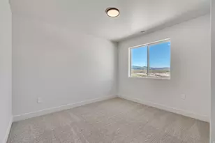 642 E Gdn Grv Dr, Eagle Mountain, UT 84005 - Photo 11