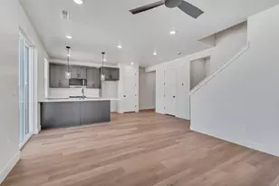 642 E Gdn Grv Dr, Eagle Mountain, UT 84005 - Photo 5