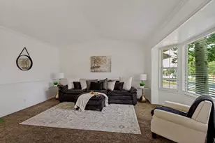 1028 E Annabelle Ln S, Sandy, UT 84094 - Photo 7