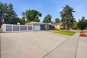 2878 E Westerling Way, Cottonwood Heights, UT 84121 - Photo 19