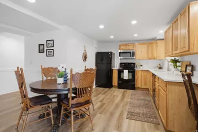 1264 W Dusty Downs Cir S, South Jordan, UT 84095 - Photo 31
