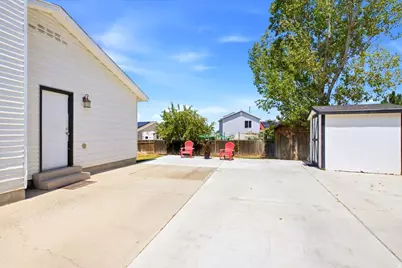 8340 W Danbury Dr, Magna, UT 84044 - Photo 25