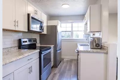8899 W Cyprus St, Copperton, UT 84006 - Photo 5