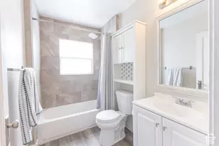 8899 W Cyprus St, Copperton, UT 84006 - Photo 11