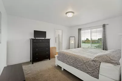 946 S 650 W, Farmington, UT 84025 - Photo 17