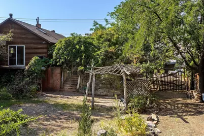 85 E 300 N, Moab, UT 84532 - Photo 11