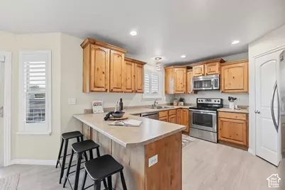 4144 S Schooner Dr, Saratoga Springs, UT 84045 - Photo 13