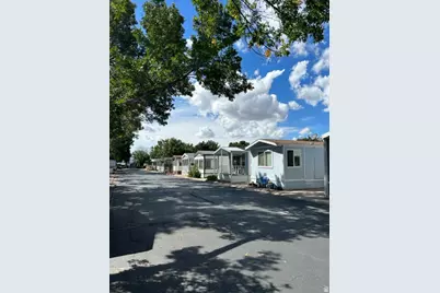 317 Beth #17, Parowan, UT 84761 - Photo 25