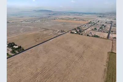 700 E 1400 S #4, Elsinore, UT 84724 - Photo 11