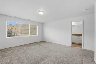 693 S Grant Ln, North Salt Lake, UT 84054 - Photo 17
