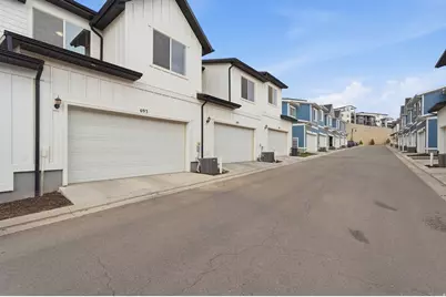 693 S Grant Ln, North Salt Lake, UT 84054 - Photo 41
