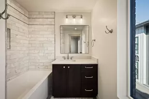 204 443 W 400 N, Salt Lake City, UT 84103 - Photo 19