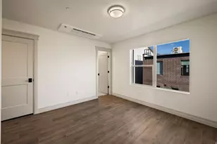 204 443 W 400 N, Salt Lake City, UT 84103 - Photo 17