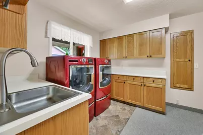 1668 W 1440 N, Farmington, UT 84025 - Photo 21