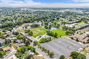 128 S 1000 E, Layton, UT 84041 - Photo 37
